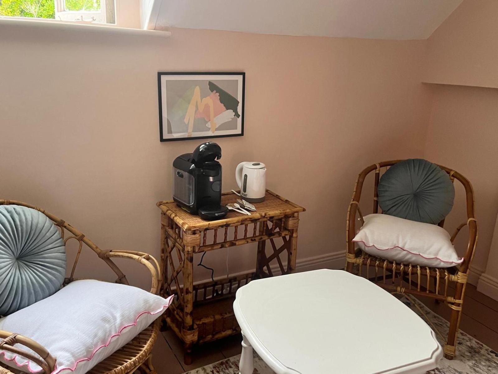 Lynwood House Bed and Breakfast Cobh Exteriör bild